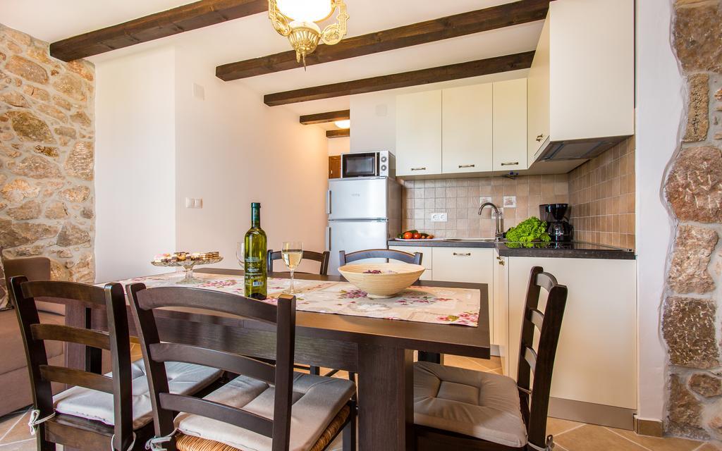 Apartman Bonaca Vrbnik Exteriör bild